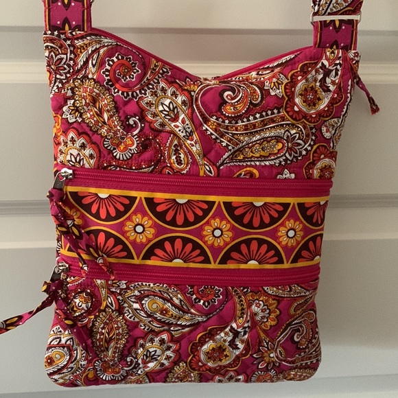 New Stephanie Dawn Quilted Crossbody Purse & matching Wallet - Picture 15 of 16